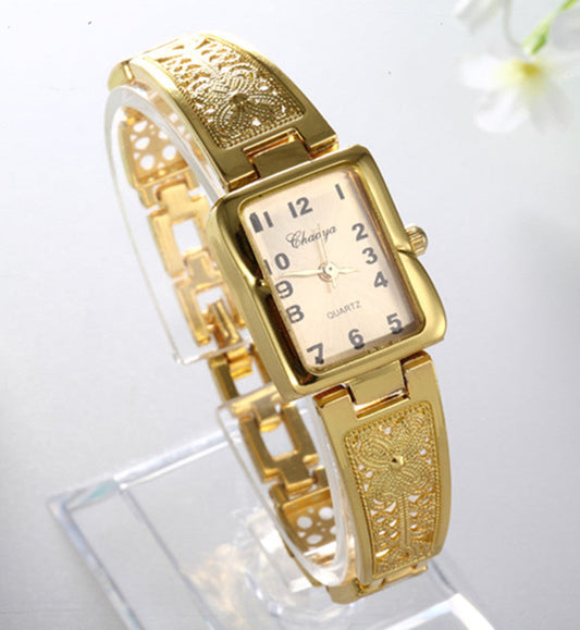 Alloy Bracelet Watch Creative Fashion Women's Quartz Watch Dujana147