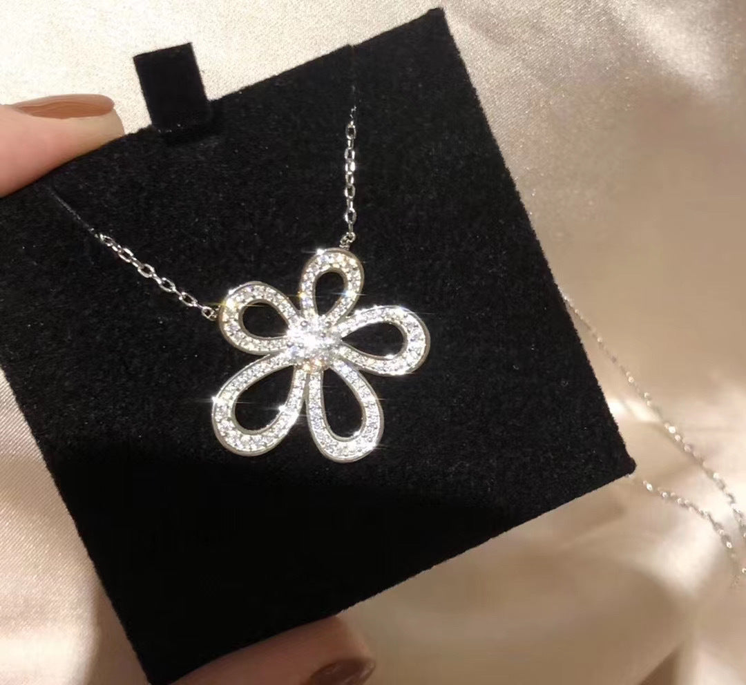 S925 Sterling Silver Five Petal Jewellery Set Dujana147