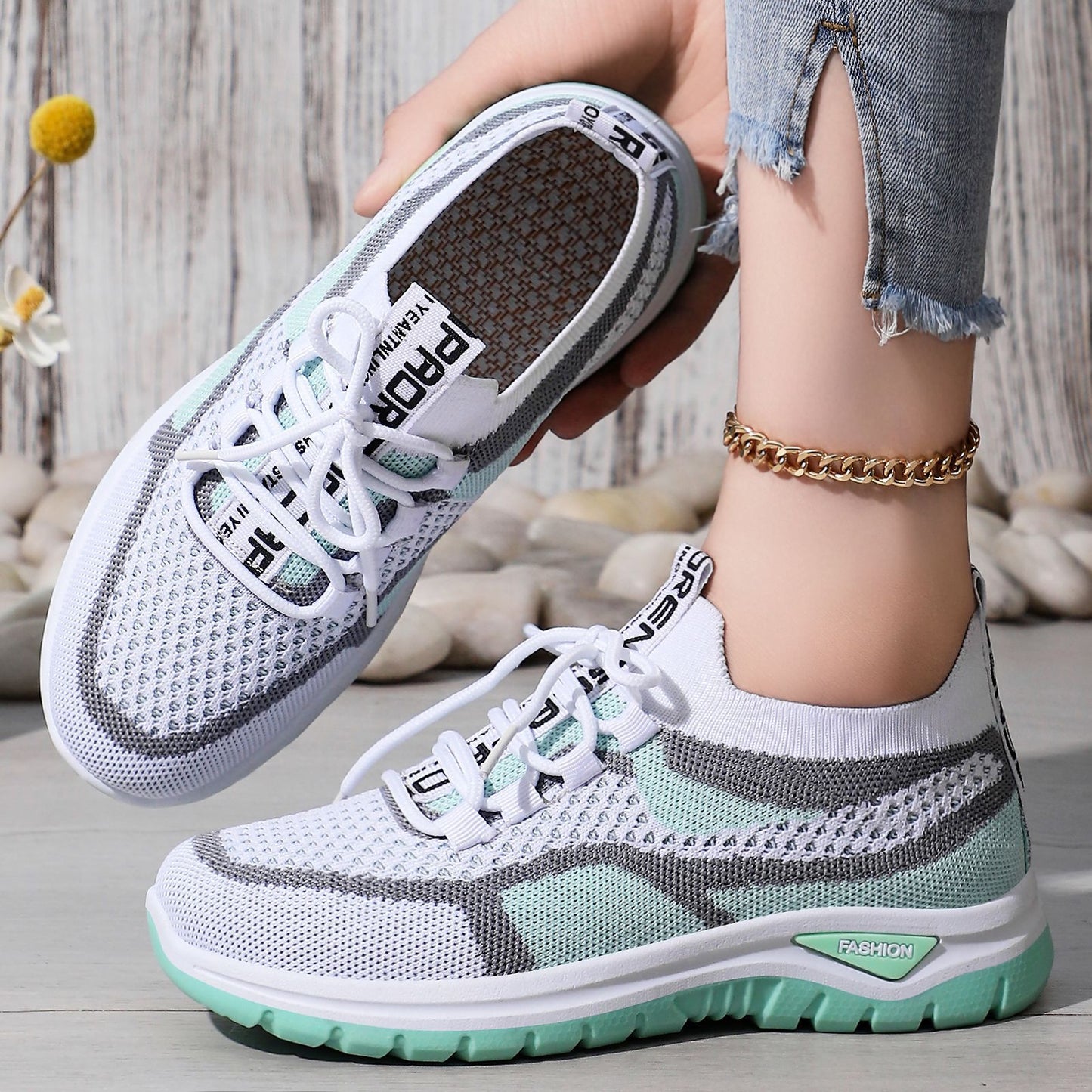 Women's Fly Woven Mesh Low-cut Lightweight Comfortable All-match Casual Shoes