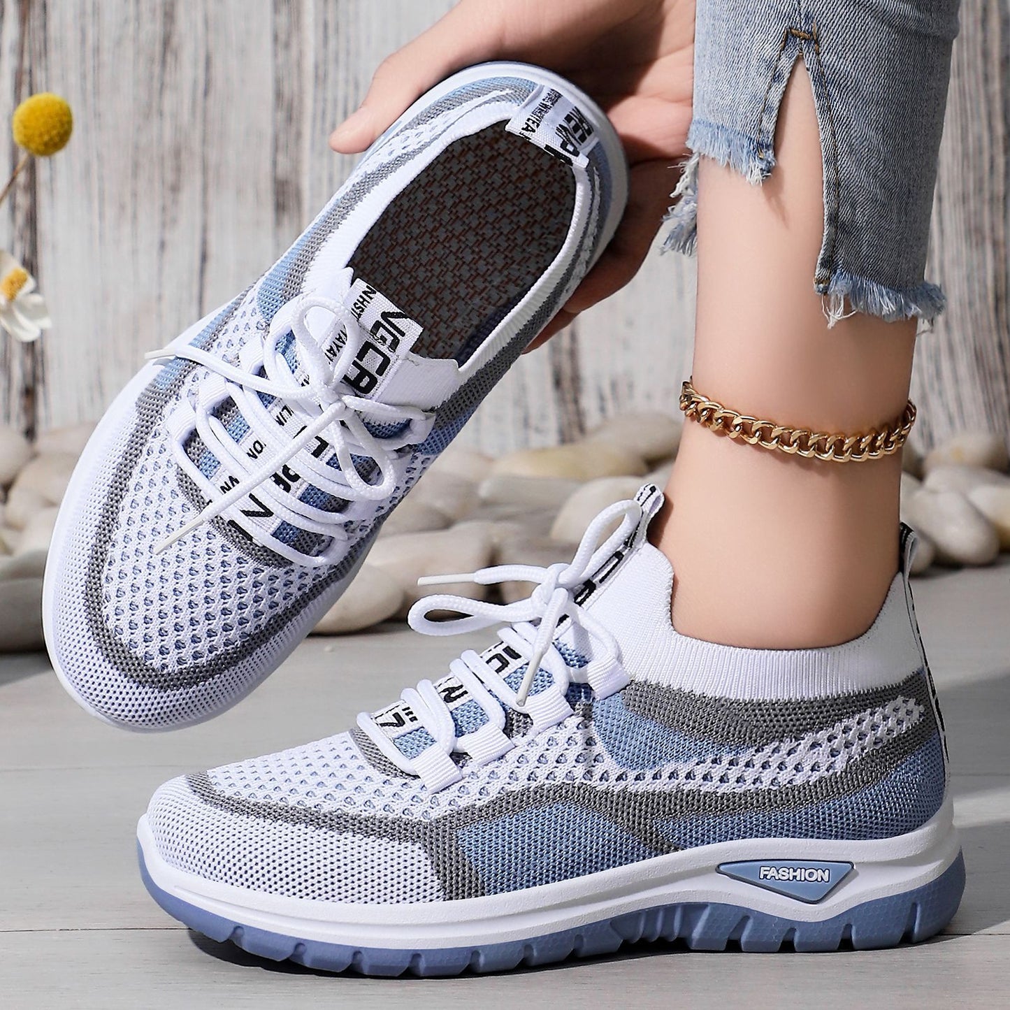 Women's Fly Woven Mesh Low-cut Lightweight Comfortable All-match Casual Shoes