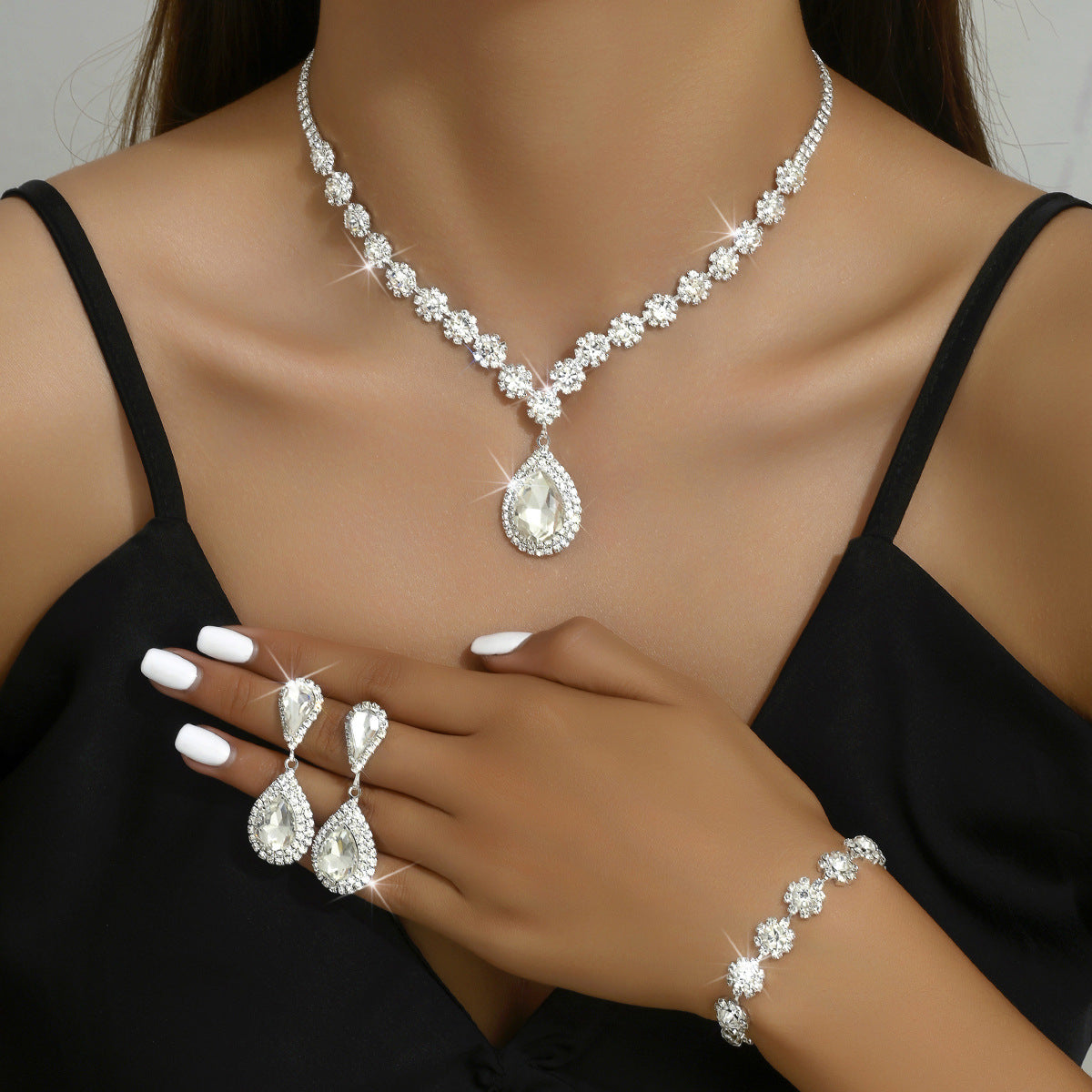 Fashion Jewelry Bridal Jewelry Suit Necklace Ear Stud Bracelet Three-piece Set Dujana147